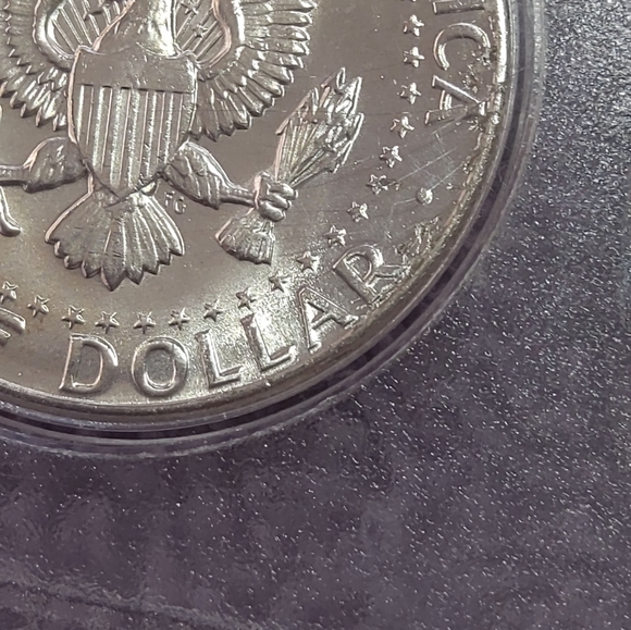 1964 Quarter , 90% Silver - Picture 5 of 7